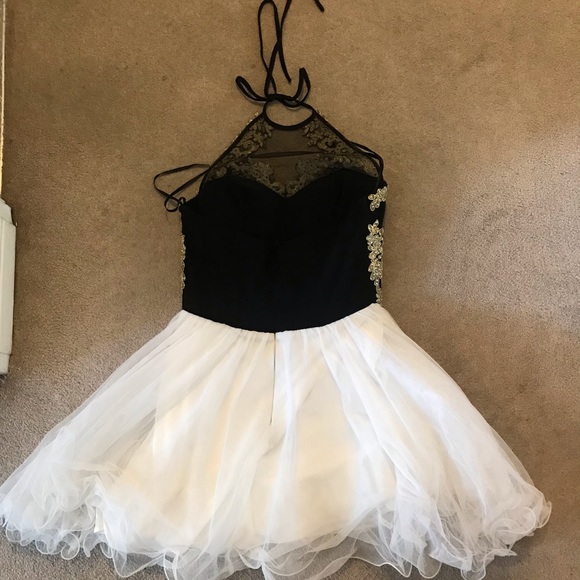 Graduation or Prom Dress - Picture 2 of 6